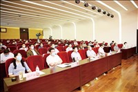 山東出版?zhèn)髅焦煞萦邢薰? /></a>
                                        <h3><a href="http://www.acqe.cn/News/4/25/NewsDetail_4844_1.html" title="《王懿榮書札輯釋》榮獲2020年度國家古籍整理出版專項經(jīng)費資助" target="_blank">《王懿榮書札輯釋》榮獲2020年度國家古籍整理出版專項經(jīng)費資助</a></h3>
                                        <p class="newsinfo">
                                            近日，全國古籍整理出版規(guī)劃領(lǐng)導(dǎo)小組辦公室公布了85個“2020年度國家古籍整理出版專項經(jīng)費資助項目”，齊魯書社《王懿榮書札輯釋》入選。…
                                        </p>
                                    </li>
                                    
                                </ul>
                            </div>
                            <div   id="kokosgisy"   class="pagelist">
                                <ul><li id="kokosgisy"    class=